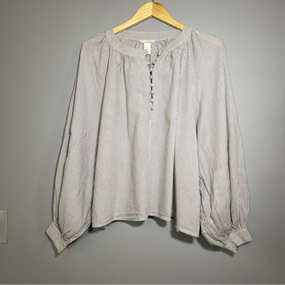 H&M- Balloon-sleeved Blouse size 10
